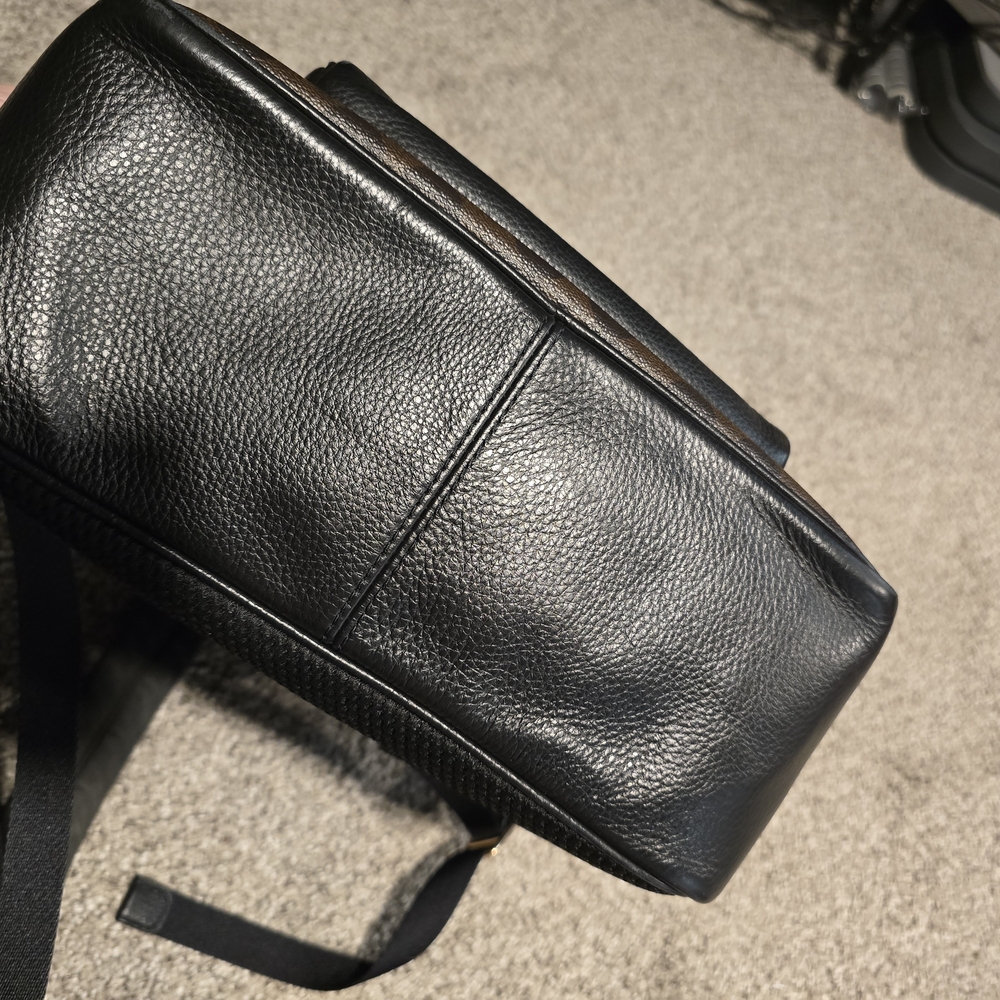 Coach Court Backpack - Picture 10 of 11